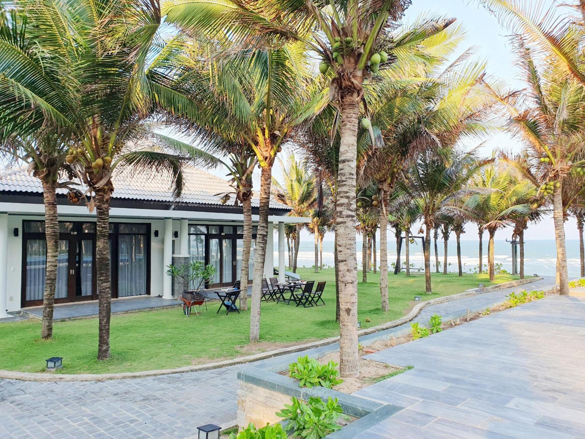 Starlight Villa Beach Resort & Spa Phan Thiet Exterior photo